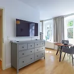 Wins67 - Modernes Apartment Mit Grosser Terrasse In Top Lage