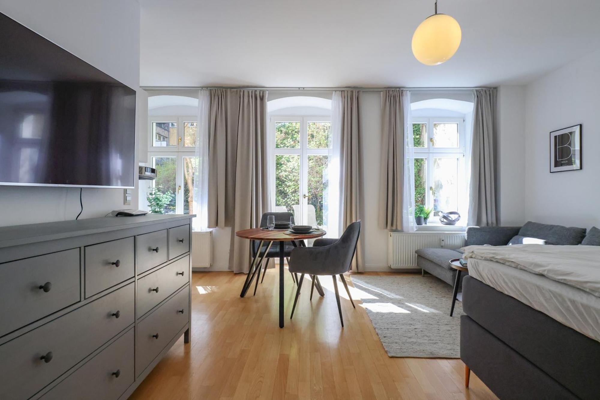 Wins67 - Modernes Mit Grosser Terrasse In Lage Berlijn